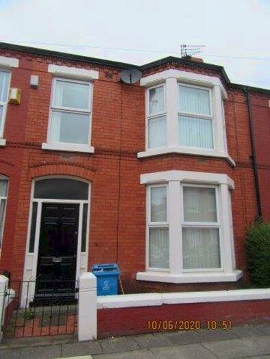 3 Bedroom Terraced House To Rent In Claremont Road, L15