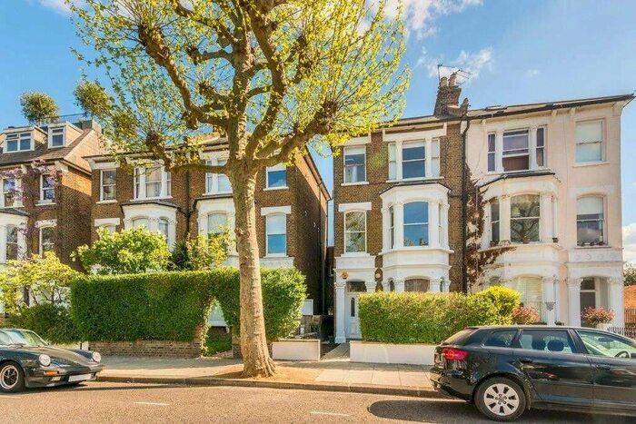 1 Bedroom Flat To Rent In Highlever Road, London, W10