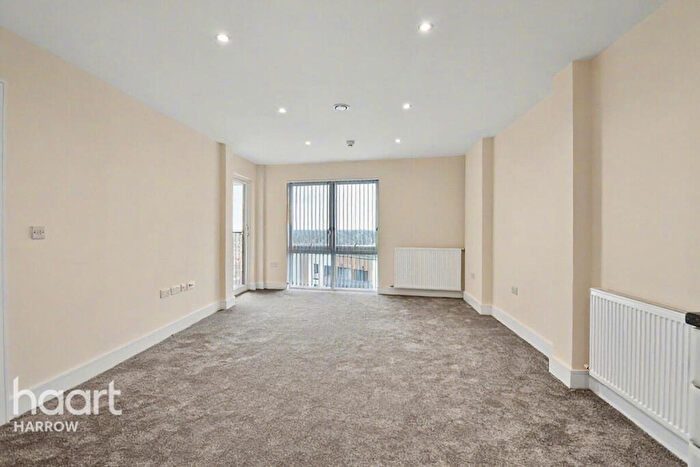 1 Bedroom Apartment For Sale In Pinner Road, Harrow, HA1