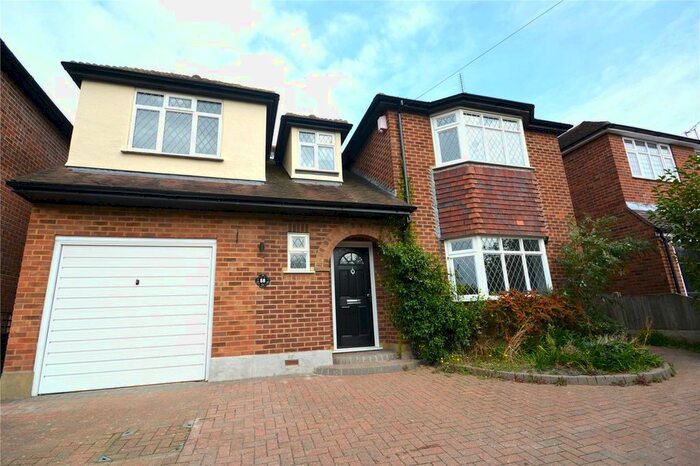 4 Bedroom Detached House To Rent In Roxwell Road, Chelmsford, CM1