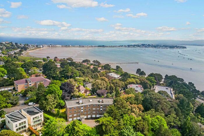 2 Bedroom Apartment For Sale In Crichel Mount Road, Evening Hill, BH14