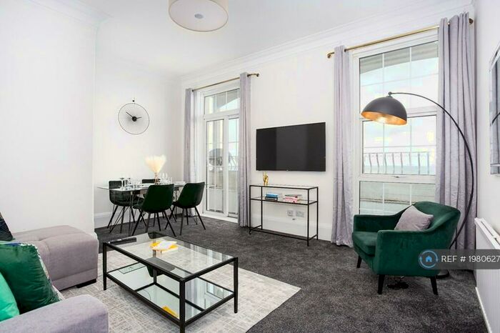 3 Bedroom Maisonette To Rent In Eastern Esplanade, Southend-On-Sea, SS1