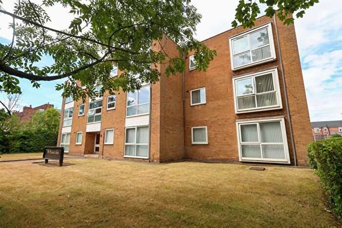 2 Bedroom Flat For Sale In St Michaels Court, Liverpool Road, Eccles, M30