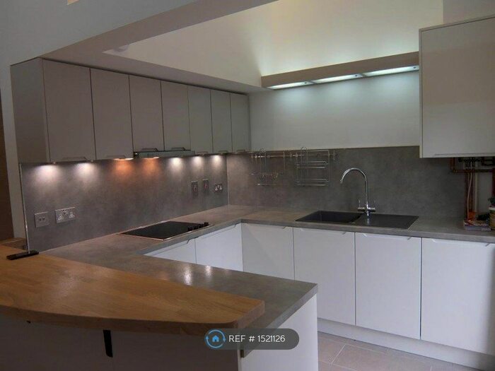 1 Bedroom Flat To Rent In St Albans Road, Hemel Hempstead, HP2