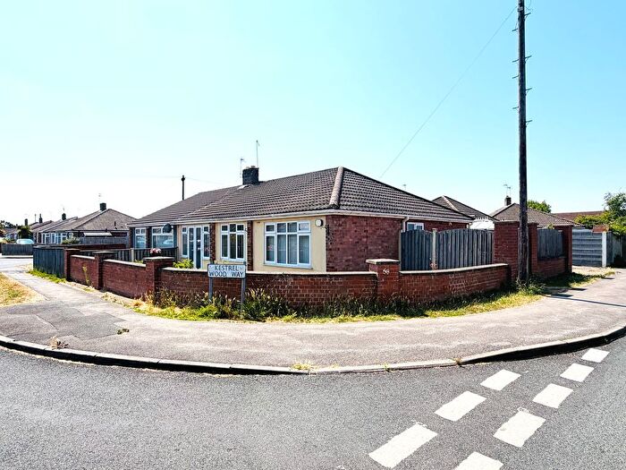 3 Bedroom Semi-Detached Bungalow For Sale In Kestrel Wood Way, York, YO31