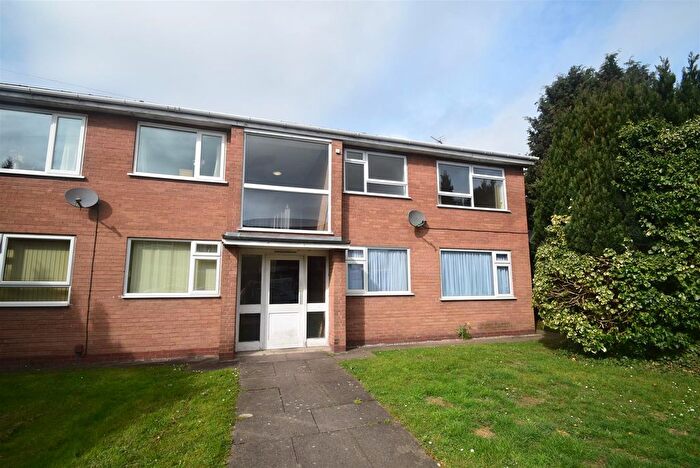 2 Bedroom Flat To Rent In Moorfield Court, Newport, TF10