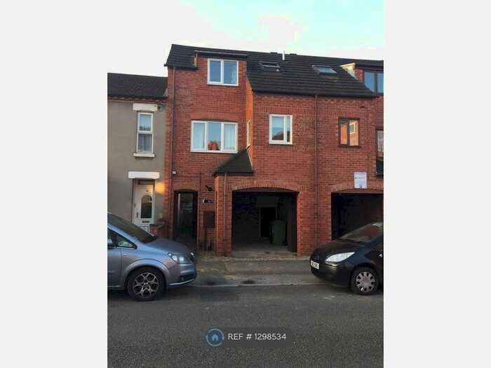 1 Bedroom Terraced House To Rent In Winstanley Road, Wellingborough NN8