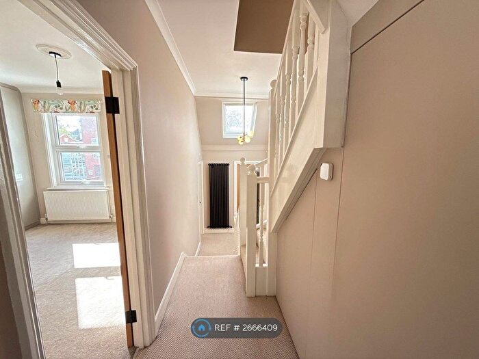 2 Bedroom Flat To Rent In Chaplin Road, London, NW2