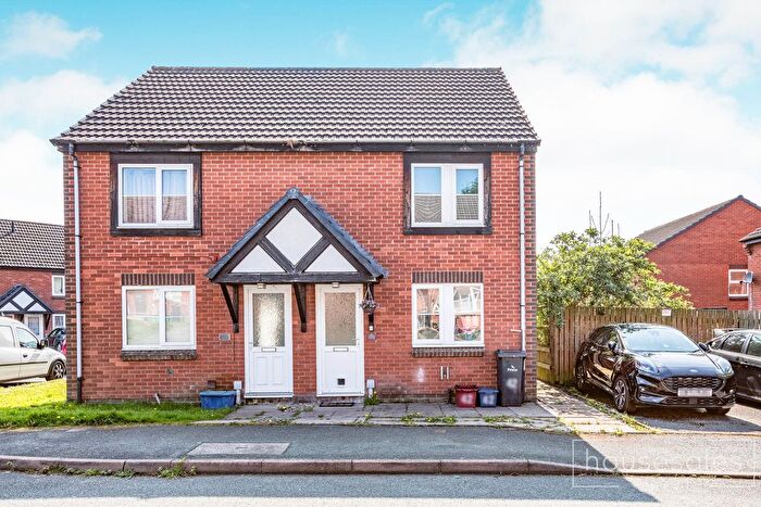3 Bedroom Semi-Detached House For Sale In Glandwr, Newtown, SY16