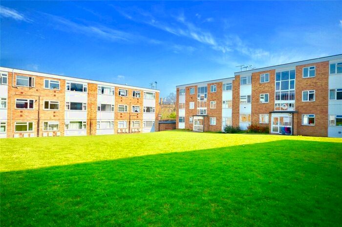 2 Bedroom Apartment To Rent In Haig Court, Chelmsford, CM2