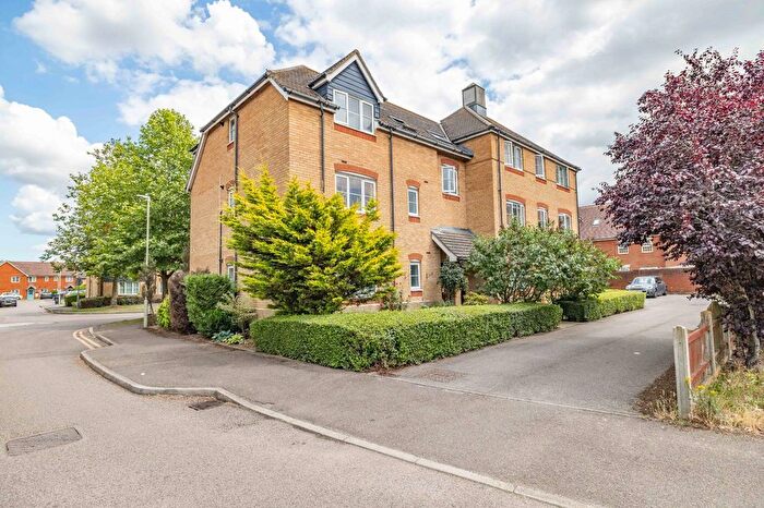 2 Bedroom Flat For Sale In Blackthorn Road, Hersden, Canterbury, CT3