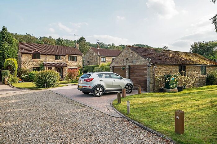 4 Bedroom Detached House For Sale In Abbey Road, Knaresborough, HG5