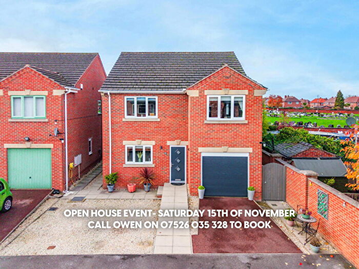 4 Bedroom Detached House For Sale In Priory Road, Bolton-upon-Dearne, S63