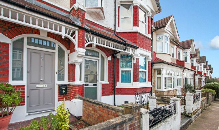 Land To Rent In Nimrod Road, Furzedown, SW16