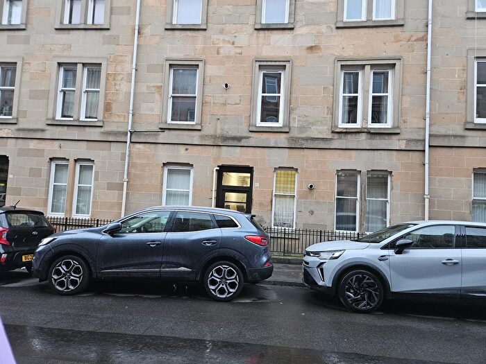 1 Bedroom Block Of Flats To Rent In Bathgate Street, Glasgow, G31