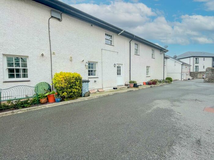 2 Bedroom Apartment For Sale In Menai Quays, Menai Bridge, Isle Of Anglesey, LL59