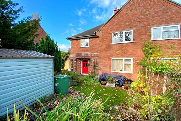 3 Bedroom End Of Terrace House For Sale In Hill Top, Stourbridge, DY9