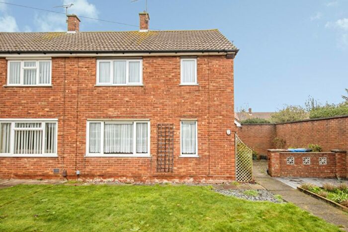 2 Bedroom Semi Detached House For Sale In Sprites Lane, Ipswich, Suffolk, IP2