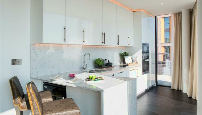 2 Bedroom Apartment To Rent In Thornes House, Nine Elms, SW11