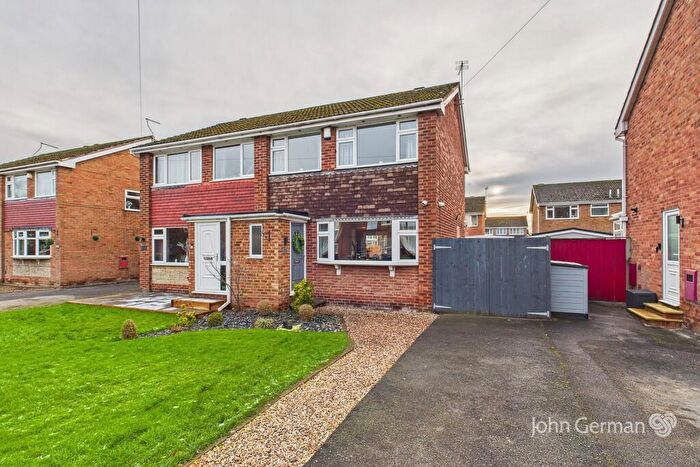 3 Bedroom Semi Detached House For Sale In Fairham Road, Stretton, DE13