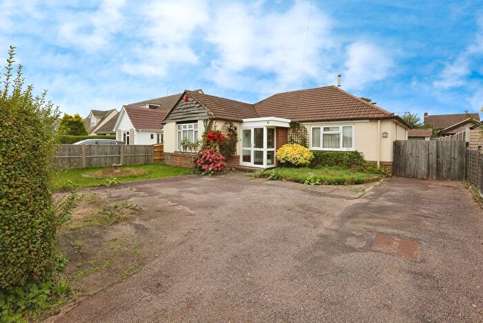 2 Bedroom Bungalow For Sale In Locks Heath Park Road, Locks Heath, Southampton, Hampshire, SO31