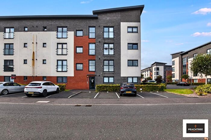 3 Bedroom Flat For Sale In Mulberry Road, Renfrew, PA4
