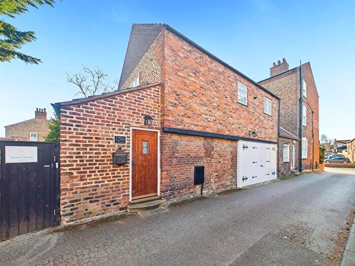 2 Bedroom Semi-Detached House For Sale In Eastgate, Louth, LN11