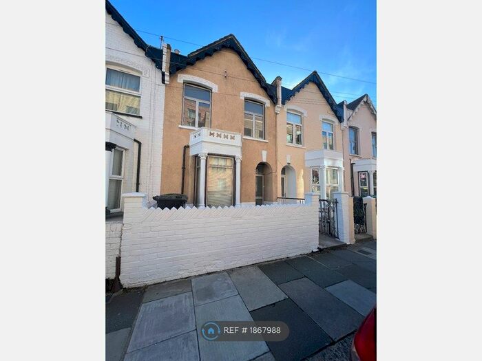 4 Bedroom Terraced House To Rent In Colina Road, London, N15