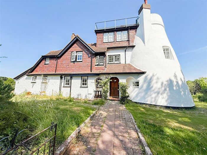 5 Bedroom Detached House To Rent In Seaford Road, Alfriston, BN26