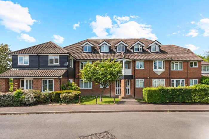 1 Bedroom Apartment For Sale In Hazel Gardens, Sawbridgeworth, Essex, CM21