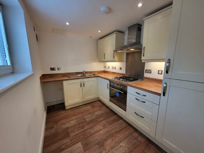 2 Bedroom Apartment To Rent In Tunnicliffe Close, Swindon, SN3