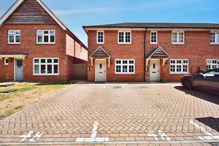 3 Bedroom End Of Terrace House For Sale In Alliance Terrace, Maidstone, Kent, ME17
