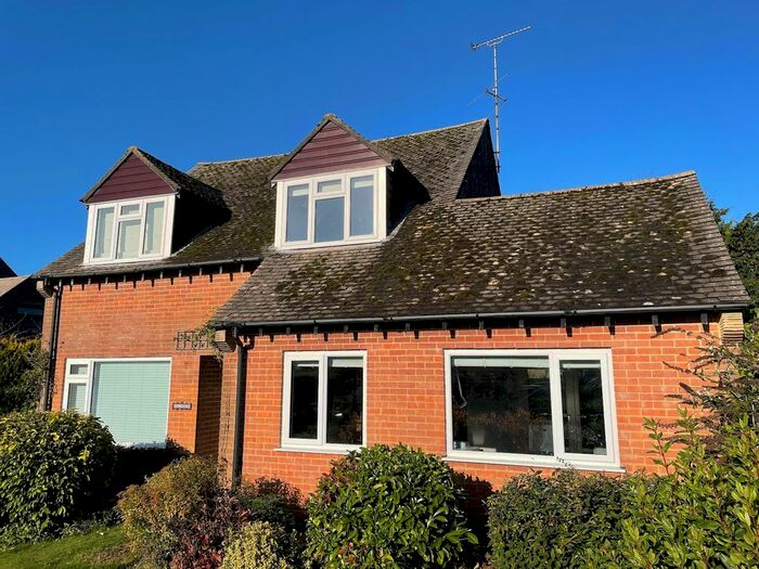 4 Bedroom Detached House To Rent In Above Hedges, Pitton, Salisbury, SP5