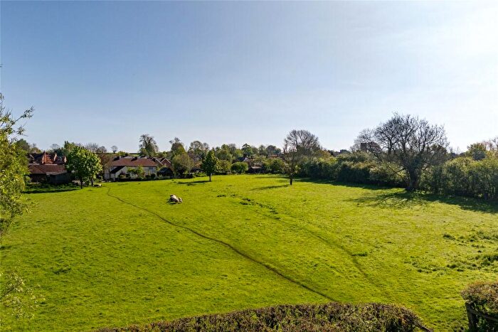 4 Bedroom Equestrian Facility For Sale In High Street, North Marston, Buckingham, Buckinghamshire, MK18
