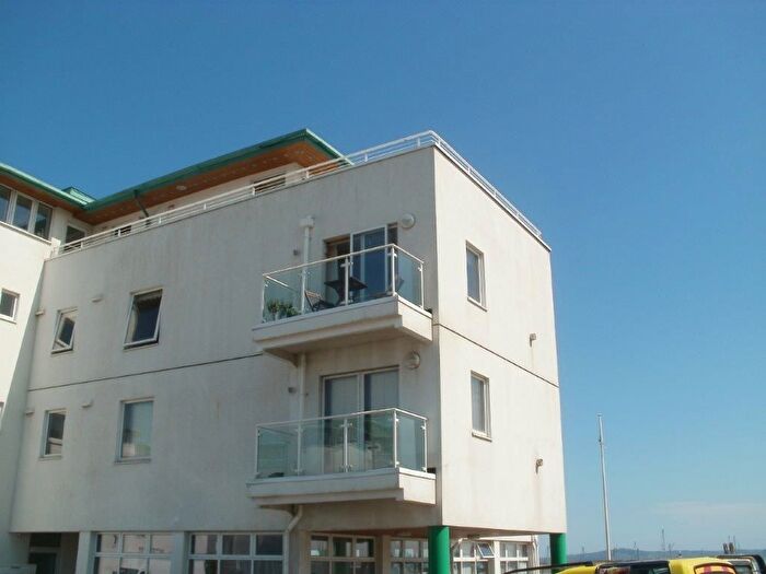2 Bedroom Flat To Rent In Trinity Court, Holyhead, LL65
