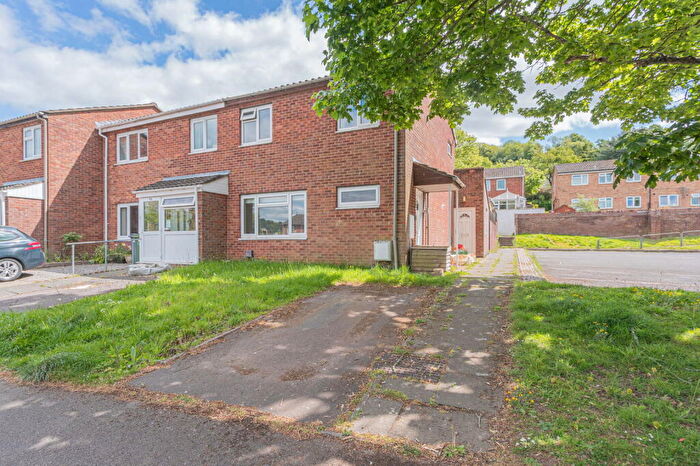3 Bedroom End Of Terrace House For Sale In Pitman Place, Wotton-under-Edge, GL12