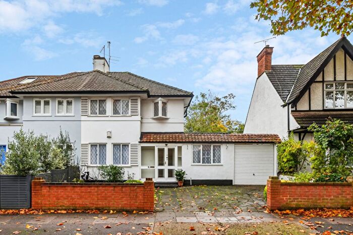3 Bedroom Semi-Detached House To Rent In Cole Park Road, Twickenham, TW1