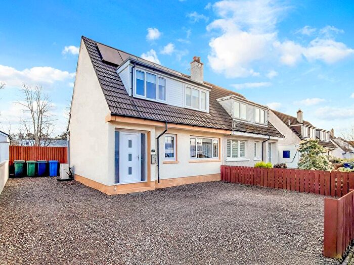 2 Bedroom Semi Detached House For Sale In Lora View, North Connel, Argyll, PA37