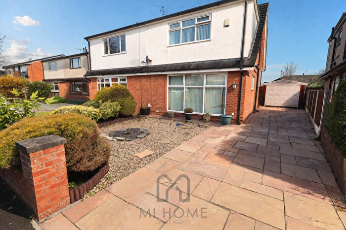3 Bedroom Semi-Detached House For Sale In Delany Drive, Freckleton, Preston, PR4
