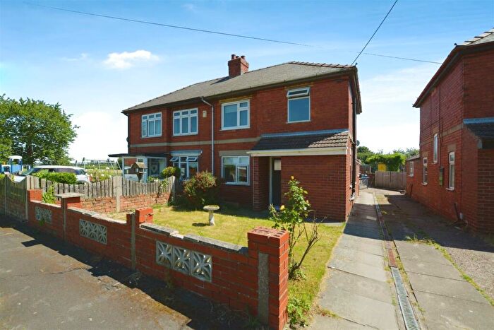 2 Bedroom Semi-Detached House For Sale In Chapel Lane, East Butterwick, DN17