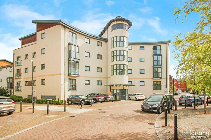 2 Bedroom Flat To Rent In Pasteur Drive, Swindon, SN1