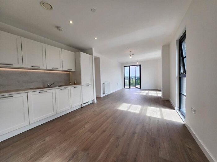 2 Bedroom Apartment To Rent In Burlington Road, New Malden, KT3