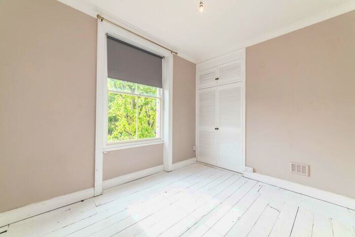 2 Bedroom Flat To Rent In St Augustines Road, Camden, London, NW1