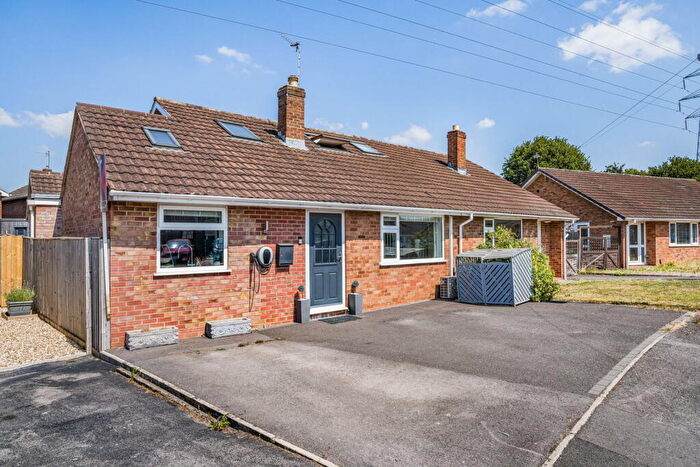 3 Bedroom Semi-Detached House For Sale In Stanwick Crescent, Wymans Brook, Cheltenham, GL51