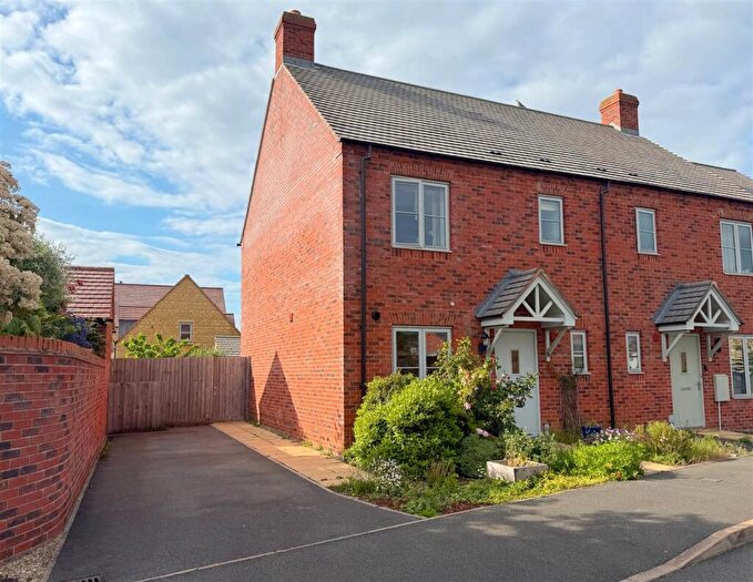 3 Bedroom End Of Terrace House For Sale In Furrow Way, Mickleton, Chipping Campden, GL55