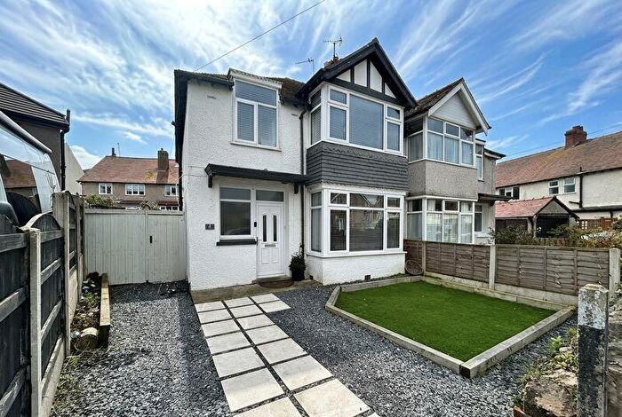 3 Bedroom Semi Detached House For Sale In Cranford Crescent, Rhos On Sea, LL28