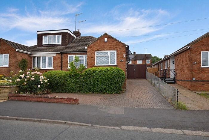 2 Bedroom Semi-Detached Bungalow To Rent In Drayton Road Irthlingborough, Irthlingborough, Northamptonshire, NN9