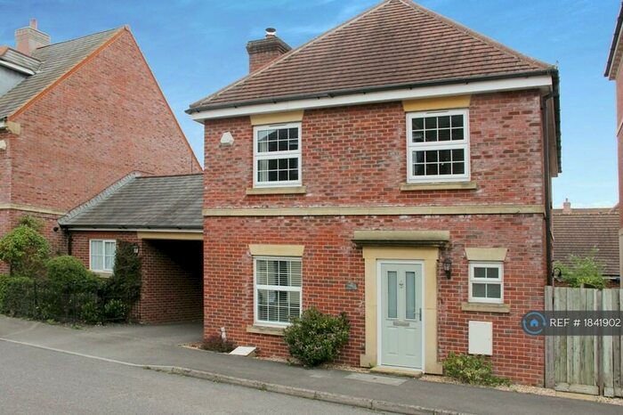 4 Bedroom Detached House To Rent In Palace Road, Gillingham, SP8