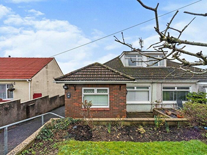 2 Bedroom Bungalow To Rent In Burns Crescent, Bridgend, CF31
