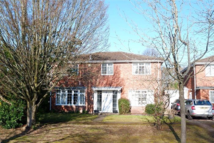 4 Bedroom Detached House To Rent In Dunnock Way, Wargrave, Reading, Berkshire, RG10